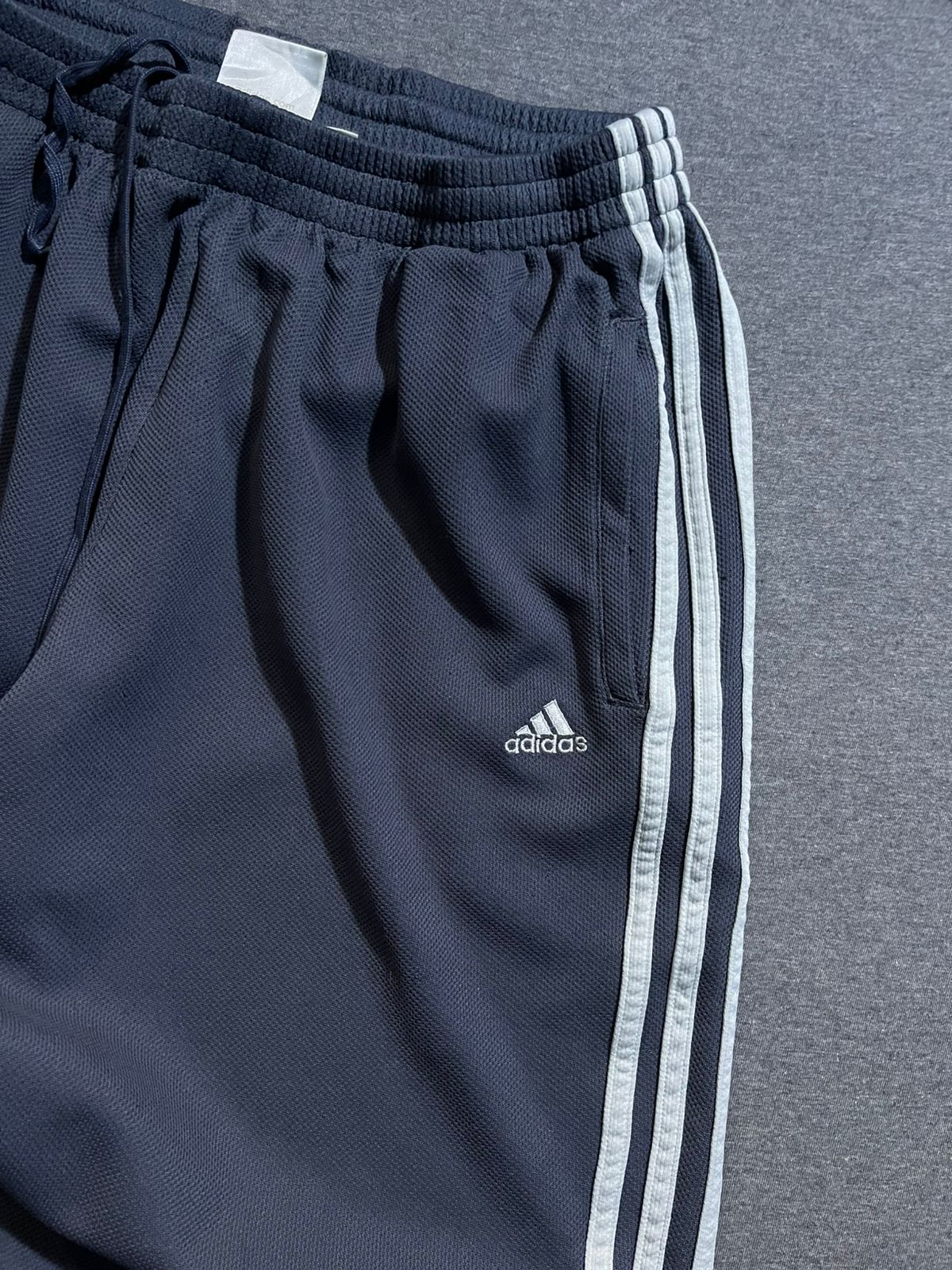 ADIDAS  BAGGY CLASSIC 3-STRIPES